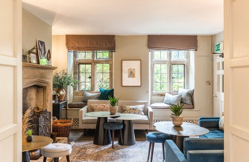 Bourton-on-the-Water Hotel | The Dial House