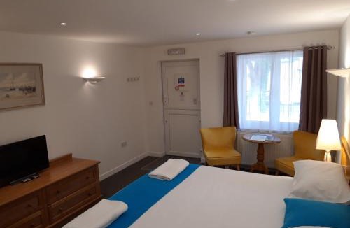 Windmill Hill Hotel | The Flying Fish Stables