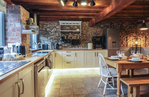 Llanfair Caereinion Cottage | The Granary