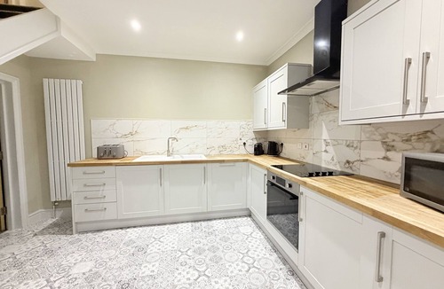 Portswood Apartment | The Hideout- Cosy apartment with free parking