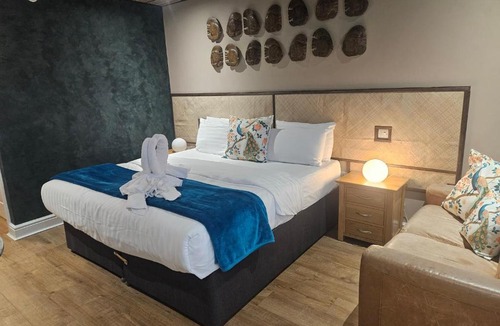 Saundersfoot Hotel | The Imperial Dragon Hotel