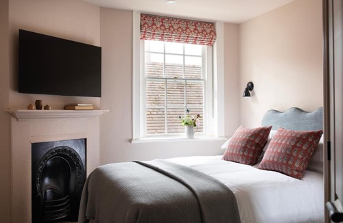 Mistley Hotel | The Mistley Thorn