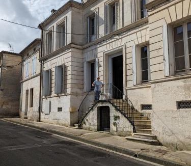 Chateauneuf-sur-Charente House | The Monet
