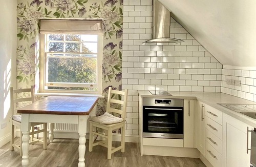 Somerton Apartment | The Mount Somerton