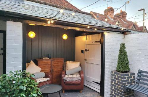Henley-on-Thames House | The Neptune