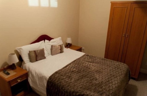 Upton Snodsbury Hotel | The Oak