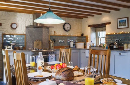 Haverfordwest House | The Old Buttery | Log Burner | Nr Coast