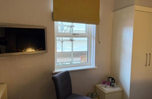 Tenby Hotel | The Park Hotel