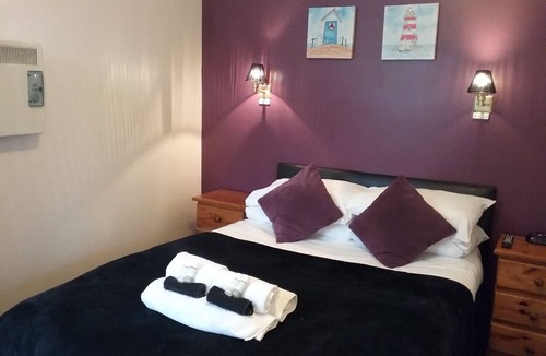 Netley Bed & Breakfast | The Prince Consort