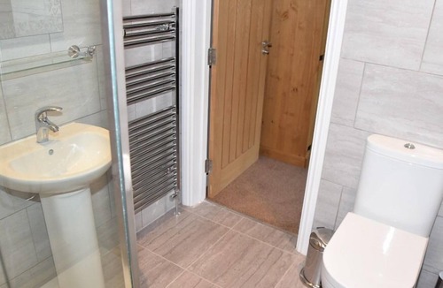 Cardigan Bed & Breakfast | The Red Lion