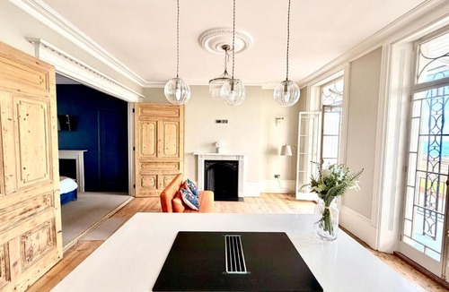 Ramsgate Hotel | The Royal Harbour Suites - Wellington Crescent