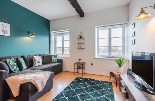 York Apartment | The Tannery - 2 bed 2 bath apartment with parking