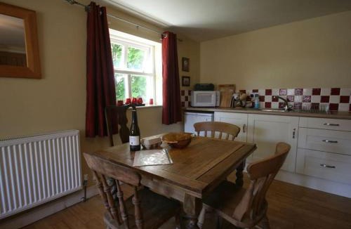Grosmont Apartment | The Tree House