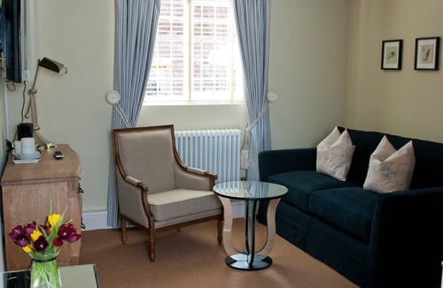 Nettlebed Bed & Breakfast | The White Hart