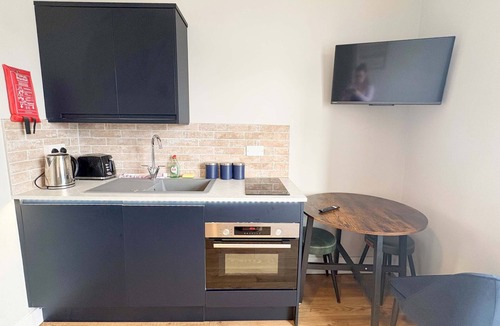 Bradley Stoke Apartment | The Willow - Flat 10