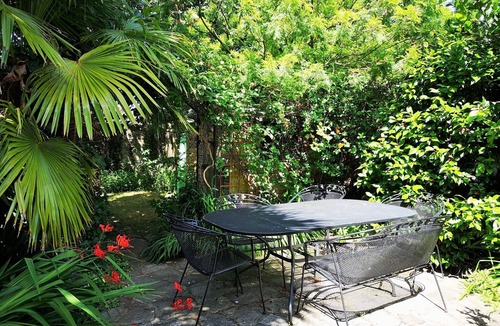 Nettlestone Cottage | Thin End, secluded holiday cottage in Seaview