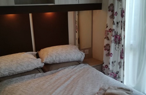 Southsea House | This caravan has a covered and fenced veranda