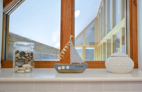 Orford Cottage | THREE CHANTRY BARNS, ORFORD, pet friendly, with a garden in Orford