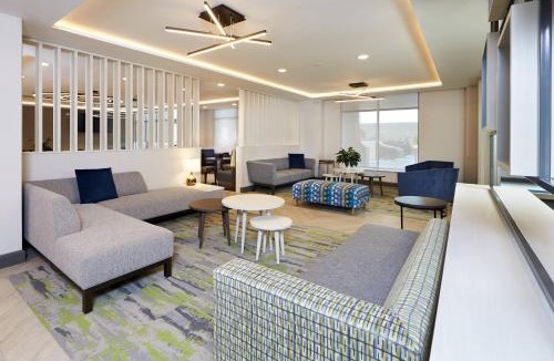 Hamilton Hotel | TownePlace Suites by Marriott Hamilton