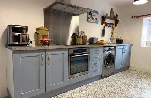 Pennant House | Traditional Country Cottage