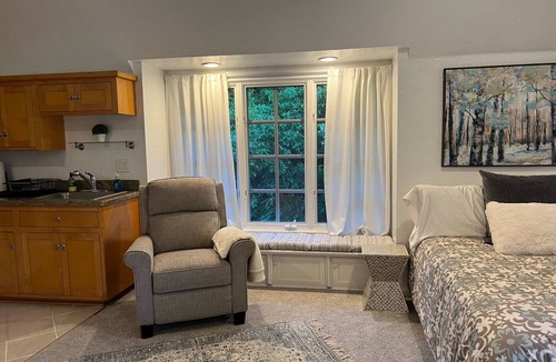 Chico Apartment | Tranquil Studio Loft at Bidwell Park