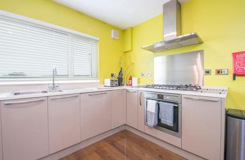 Lydstep House | Treetops