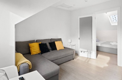Addiscombe Apartment | TTSA - Essential 1 Bedroom Apartment 1 - Croydon