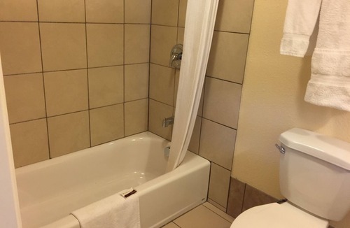 Benton Tract Hotel | Turtle Bay Lodge