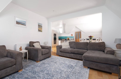 Mortehoe Apartment | Two bedroom holiday apartment overlooking Woolacombe Beach.