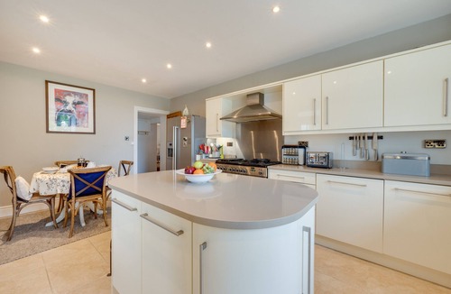 Dolgellau House | Tŷ Brithdir - Four Bedroom House, Sleeps 8