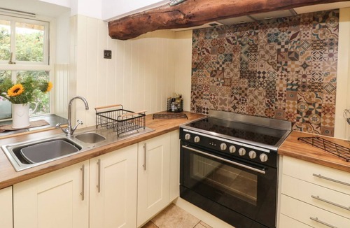 Crosswell House | Ty Llwyd: Charming Retreat in Nevern