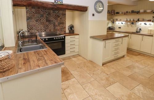 Crosswell Cottage | Ty Llwyd