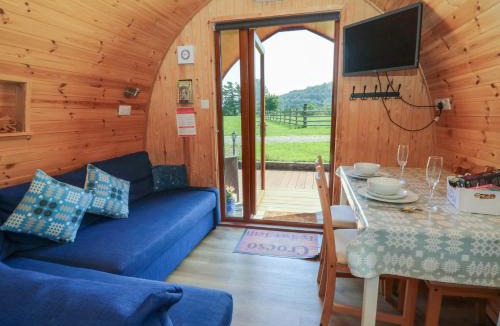 Bethania House | Ty Twt Teifi