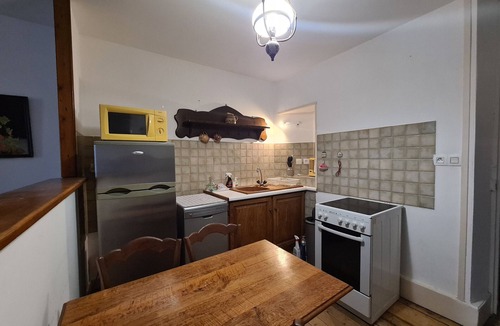 Saint-Gaultier Cottage | Unique apartment in Saint-Gaultier with WiFi
