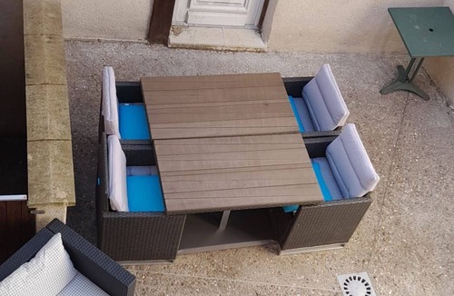 Saint-Gaultier Cottage | Unique apartment in Saint-Gaultier with WiFi