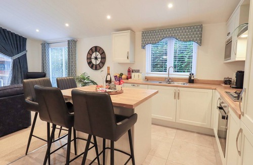 Bowness-on-Windermere Cottage | Unique Luxury Lodge