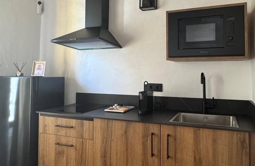 Jerez de la Frontera Old Town Apartment | Upper floor studio flat