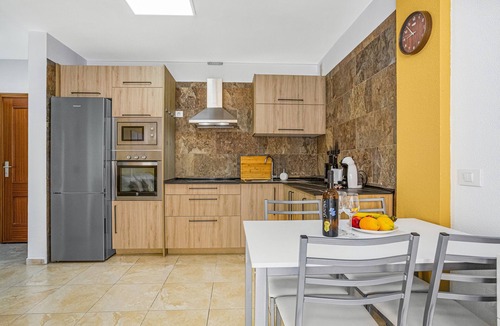 Guimar Apartment | Vacation Apartment 'La Octava Isla' with Shared Pool, Wi-Fi