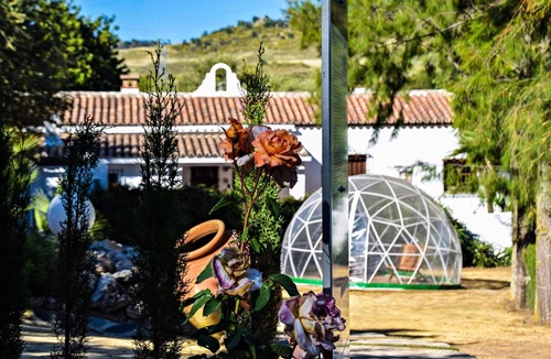 Montecorto House | Vacation Home 'El Rancho' with Mountain View, Pool, Wi-Fi & Garden