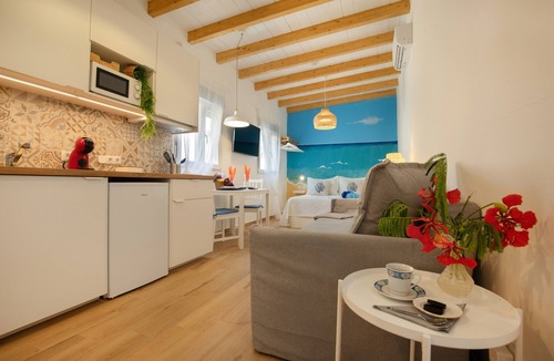 Gran Tarajal House | Vacation Home 'Seguidilla Relax' with Mountain View, Wi-Fi and Air Conditioning