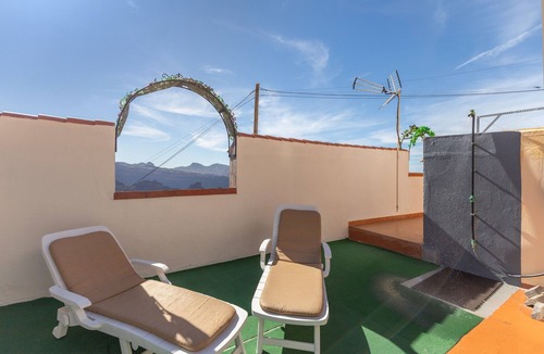Artenara Apartment | Vacation Studio 'Casa Lea Artenara' with Mountain Views, Wi-Fi & Air Conditioning