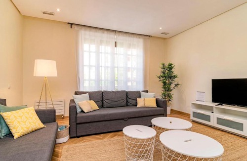 Castellana Apartment | Velazquez Suites