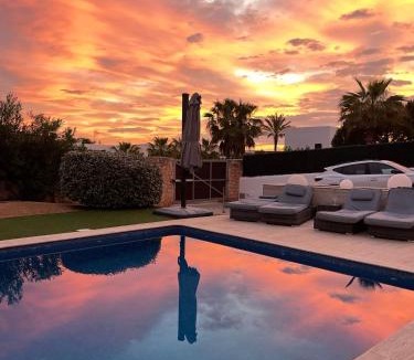 Cala de Bou Villa | Villa Bohemia Ibiza San Antonio Bay Private Pool & Sea Views