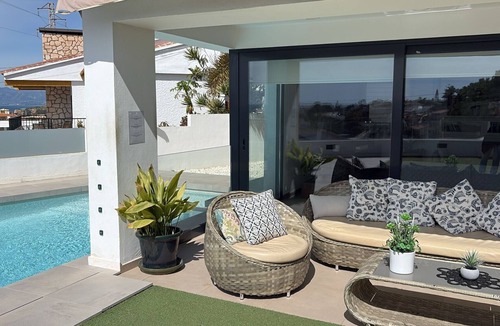 La Cala del Moral Villa | Villa 'Carmen' with Sea Views, Wi-Fi, and Air Conditioning