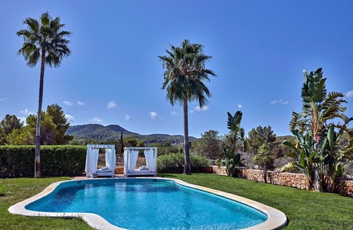 Sant Antoni de Portmany Villa | Villa 'Cas Hespero' with Sea View, Wi-Fi and Air Conditioning