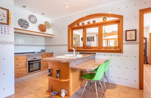 Son Sardina Villa | Villa 'Cas Moliner' with Mountain View, Wi-Fi and Air Conditioning