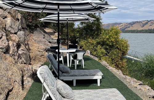 Lower Lake Villa | Villa Contenta on Clearlake. A True Italian Villa on Lower Lake with Dock!
