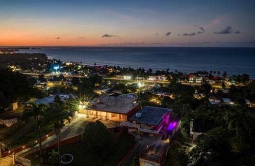 Playa Fortuna House | Villa del Enseuno- Pristine View and Infinity Pool
