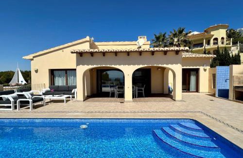 Cumbre del Sol Villa | Villa Paraíso