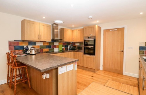 Martock Cottage | Vine Lodge Charming Retreat in Martock